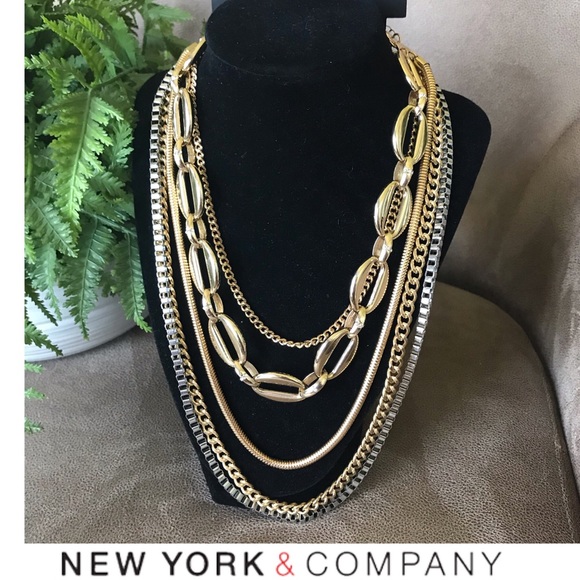 NWT New York & Company Gold Layered Link Necklace - Picture 1 of 7